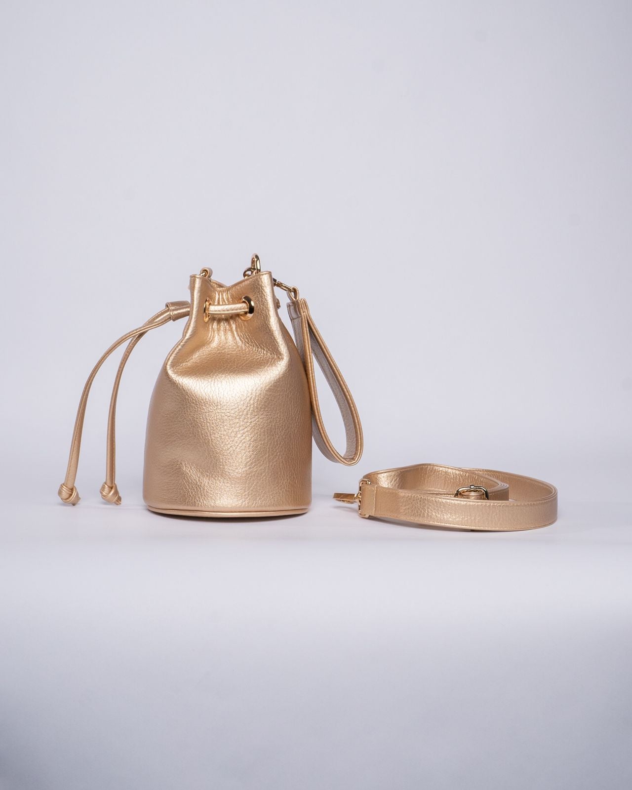 BB: Bucket Bracelet Bag-Gold