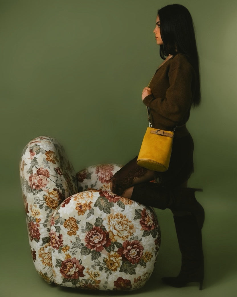 BCKLD Bucket Crossbody Bag