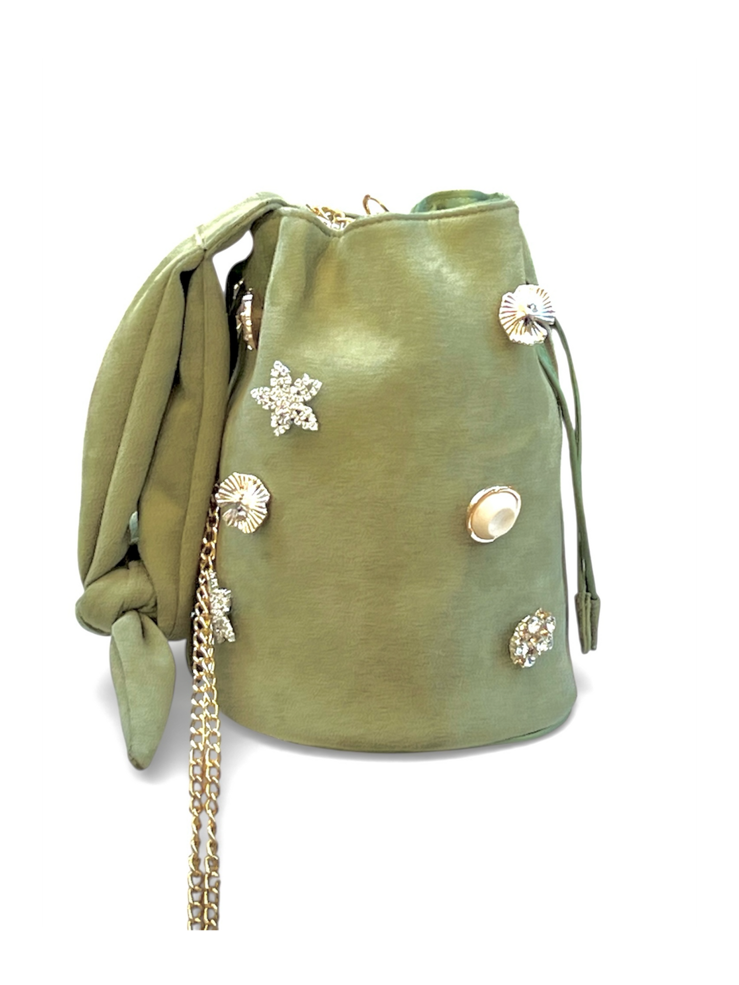 The Bijou Bracelet Bucket