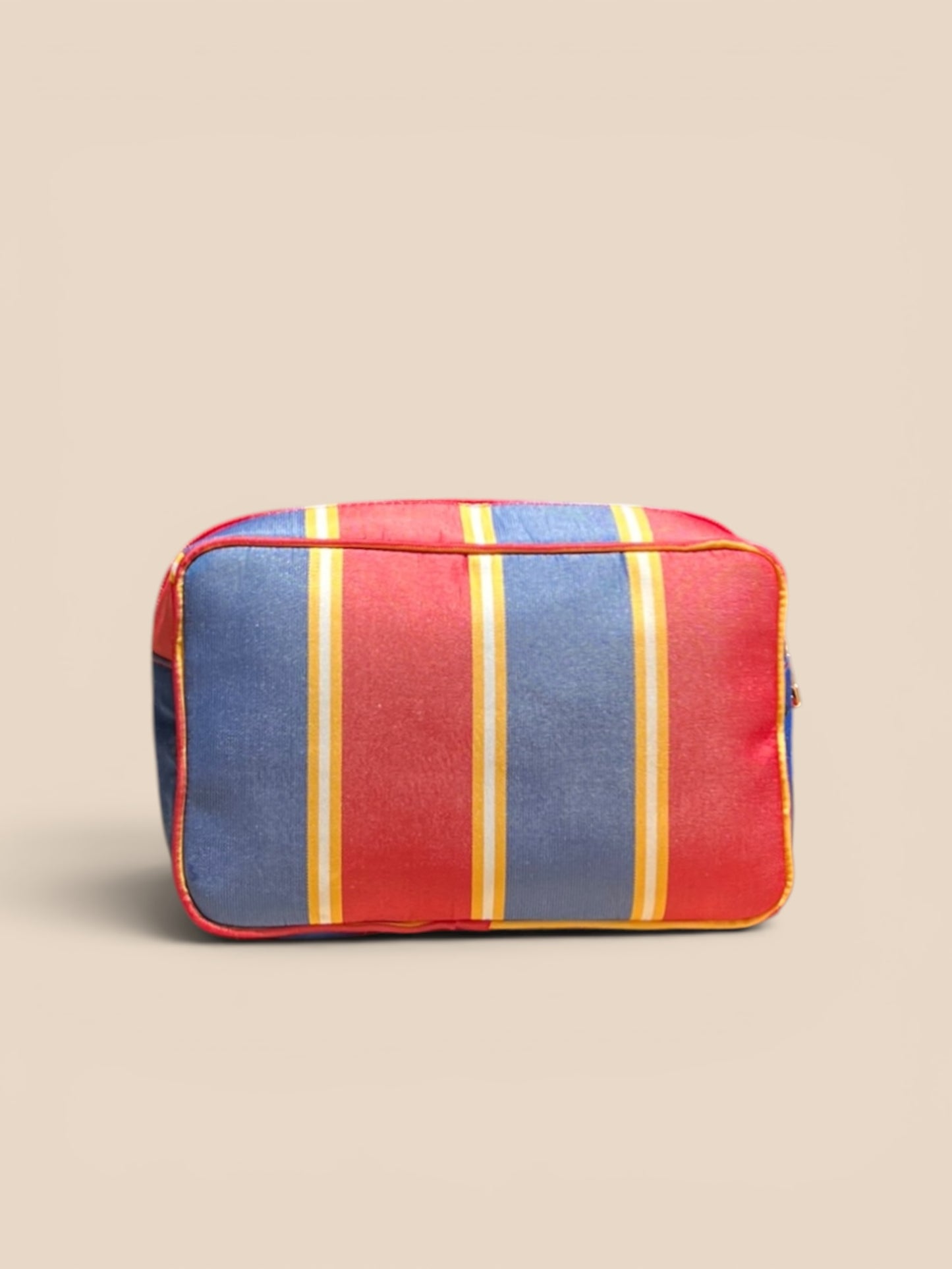 Poppins Pouch